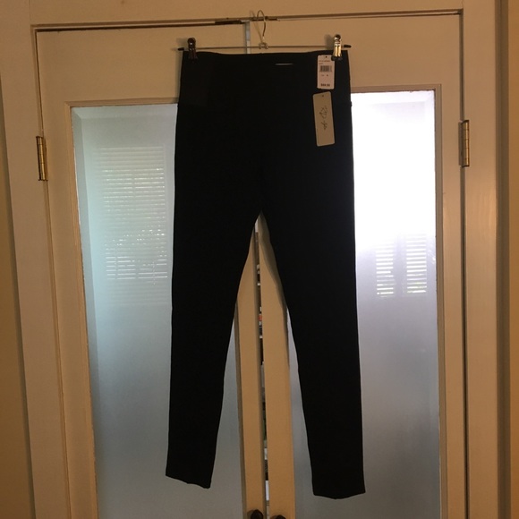 Super cute and comfy work pants! - Picture 2 of 5